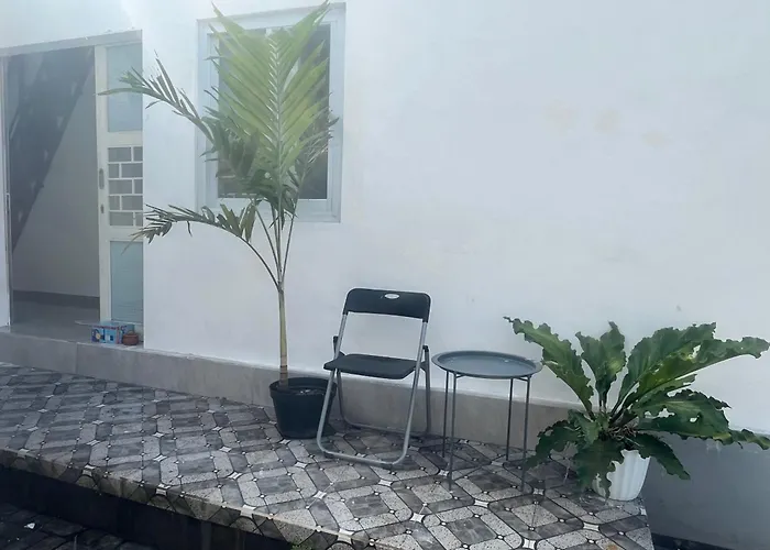 Guest house Walking Distance To With Share Kitchen 3*